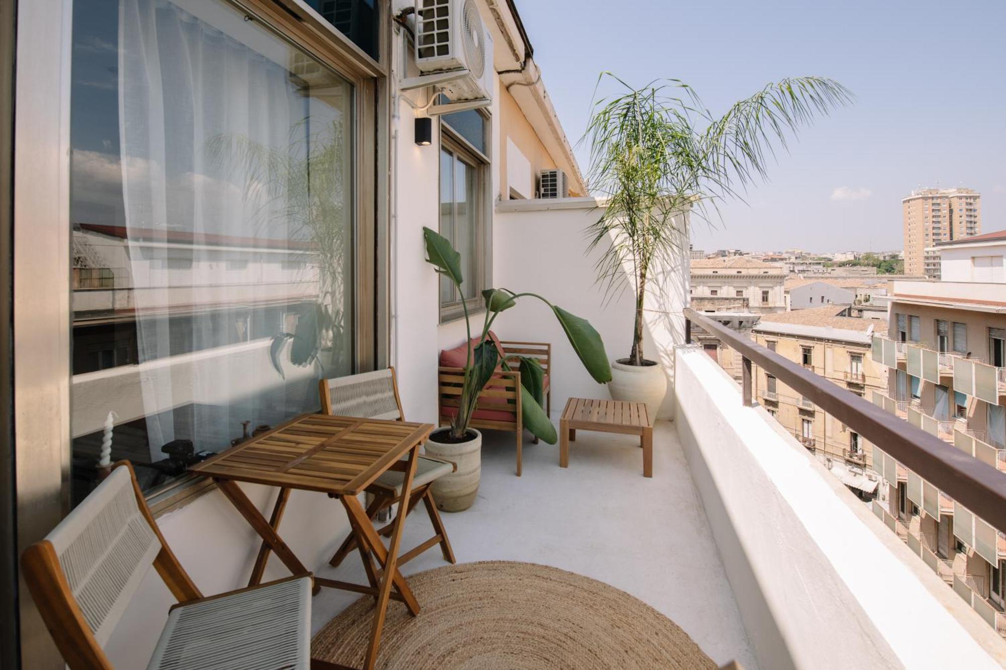Taga Suites คาตาเนีย ภายนอก รูปภาพ