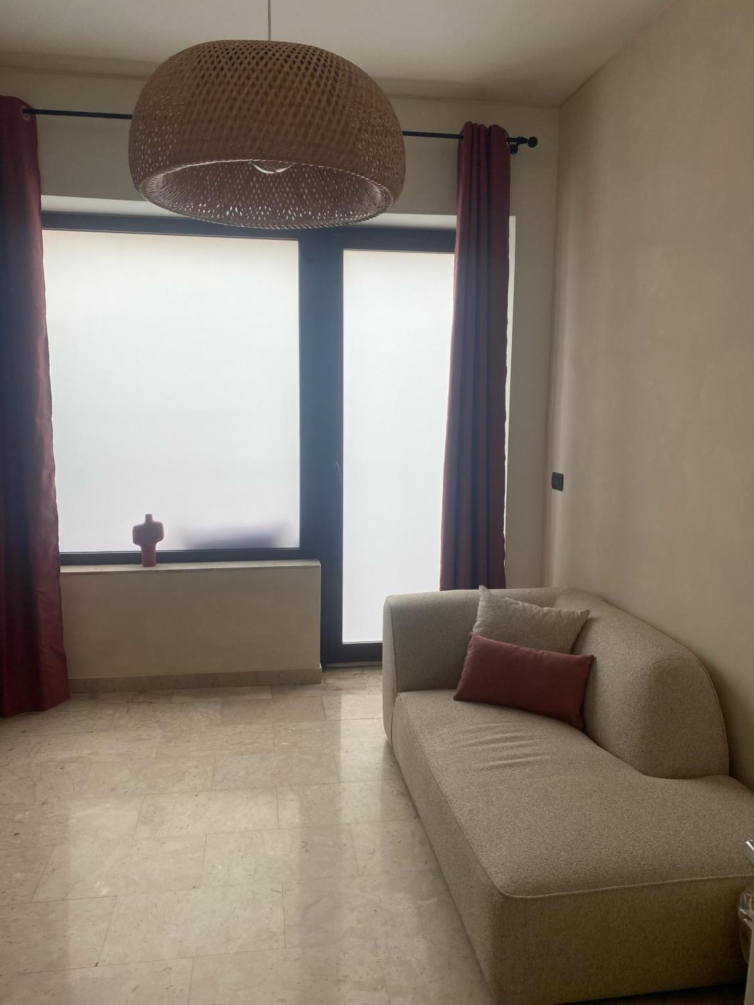 Taga Suites คาตาเนีย ภายนอก รูปภาพ